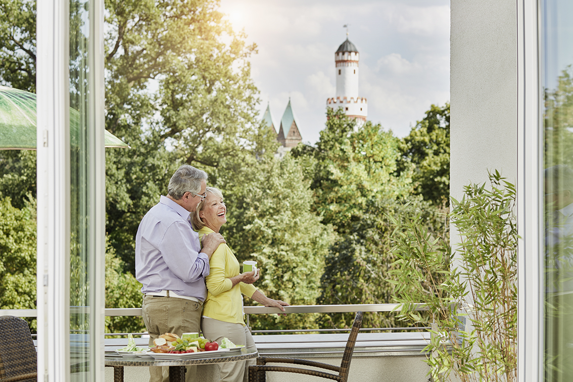 Blick vom Balkon auf das Bad Homburger Schloss